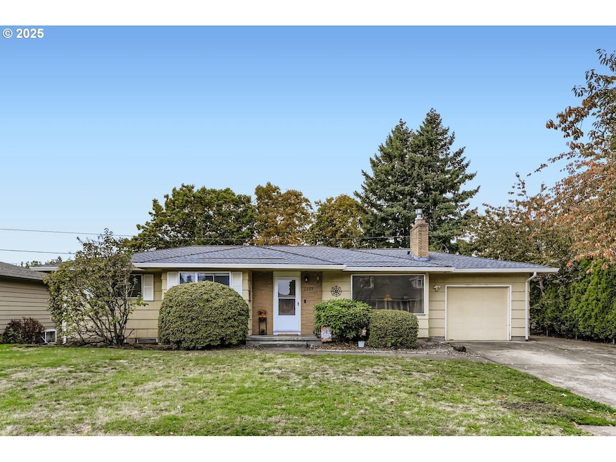 For Sale $469,000 • Co-Listing Agent