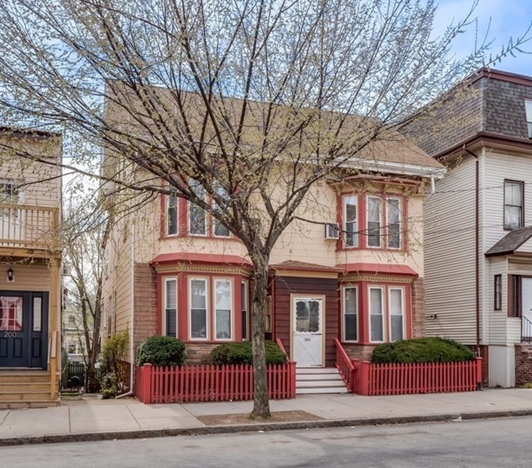 202 Washington Ave, Chelsea, MA 02150 - photo 1