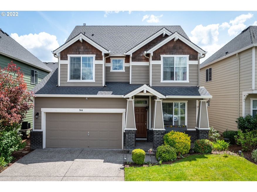 944 SW 18th Way, Troutdale, OR 97060 - photo 1