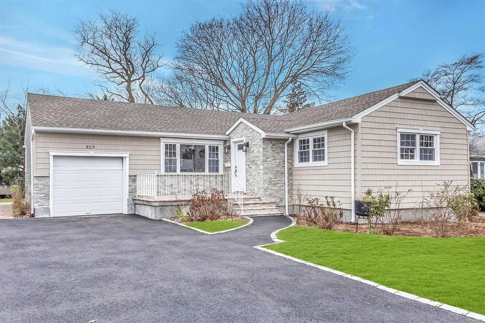 829 Princeton Rd, Franklin Square, NY 11010 - photo 1