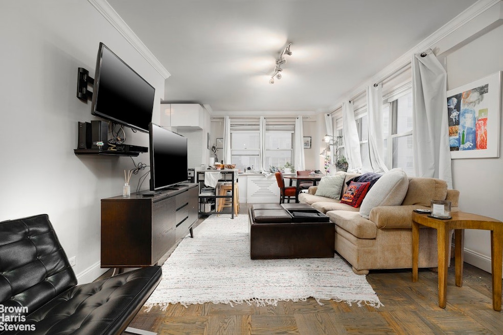166 E 35th St unit 7A, New York, NY 10016 - photo 1