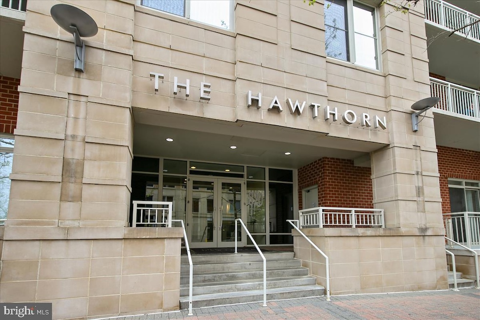 The Hawthorn Condominium unit 812, Arlington, VA 22203 - photo 1