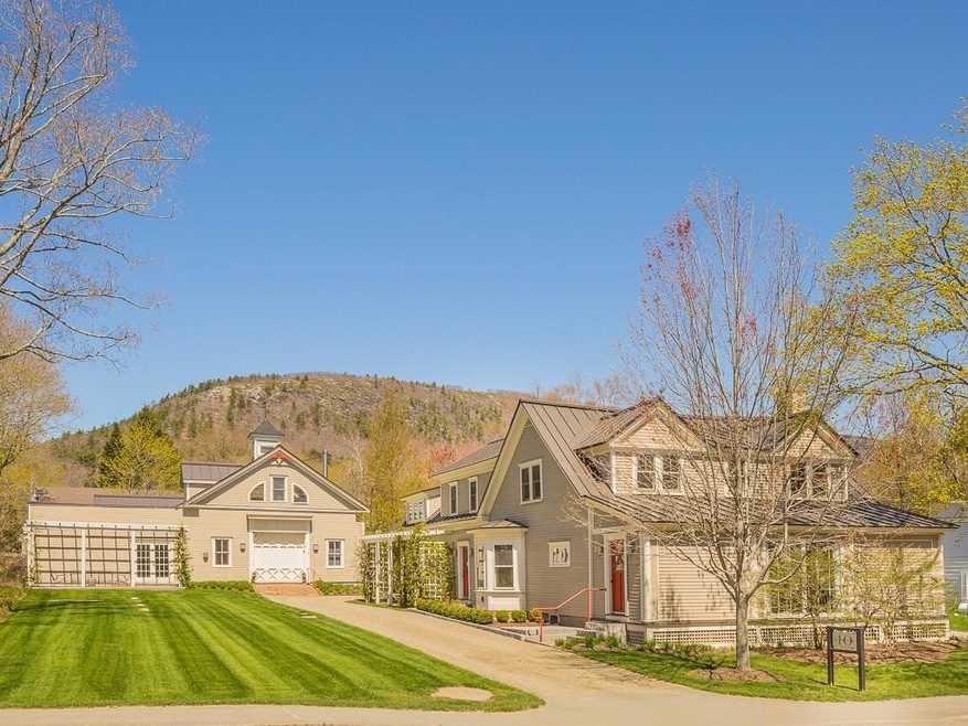 Main House & Separate Carriage House