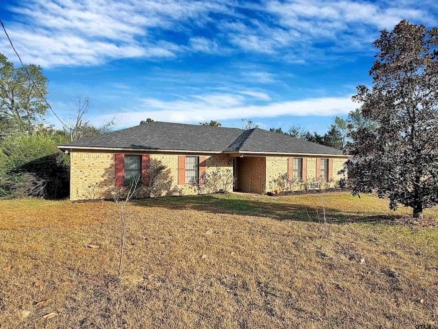 314 Mount Sylvan St, Lindale, TX 75771 - photo 1