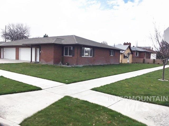 235 W 21st St, Burley, ID 83318 - photo 1