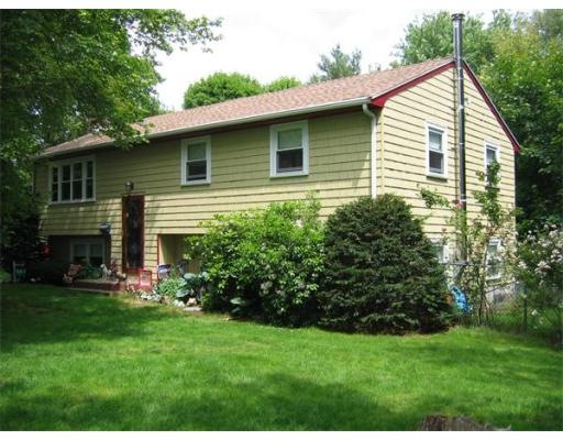 16 Hanover St unit 1, Weymouth, MA 02188 - photo 1