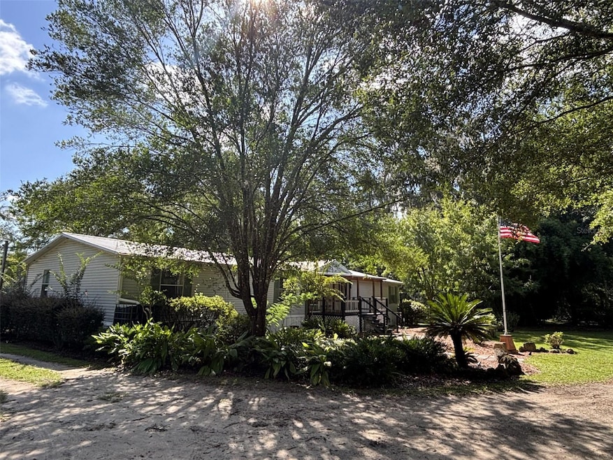 6527 SE 155th St, Hawthorne, FL 32640 - photo 1