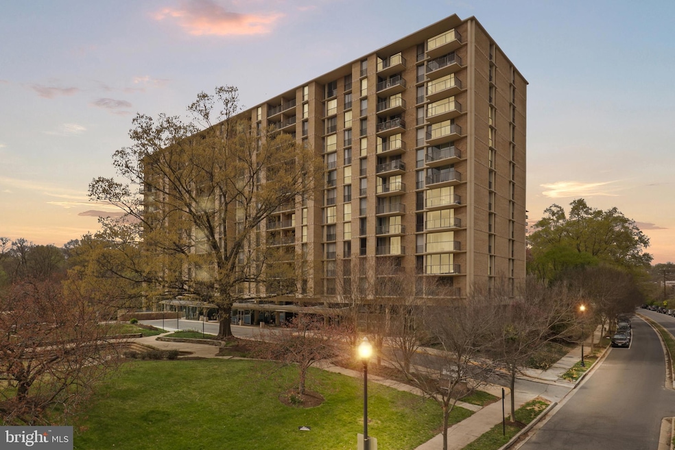 The Carlton unit 207, Arlington, VA 22204 - photo 1