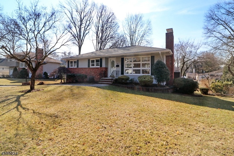 19 E 5th St, New Providence, NJ 07974 - photo 1