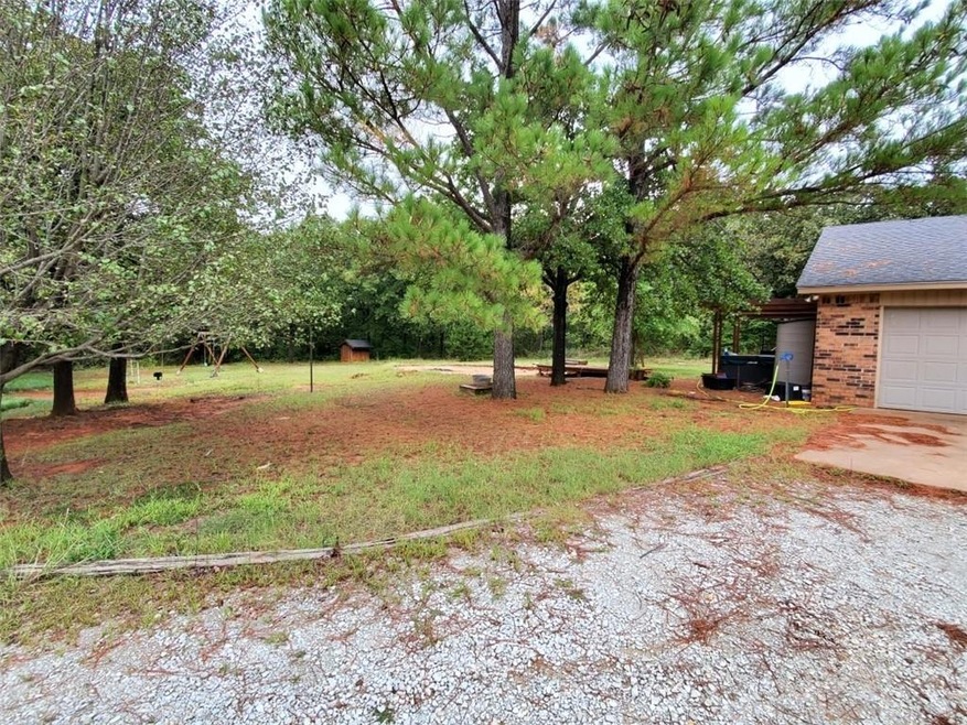 20771 Juanita Ln, Tecumseh, OK 74873 - photo 1