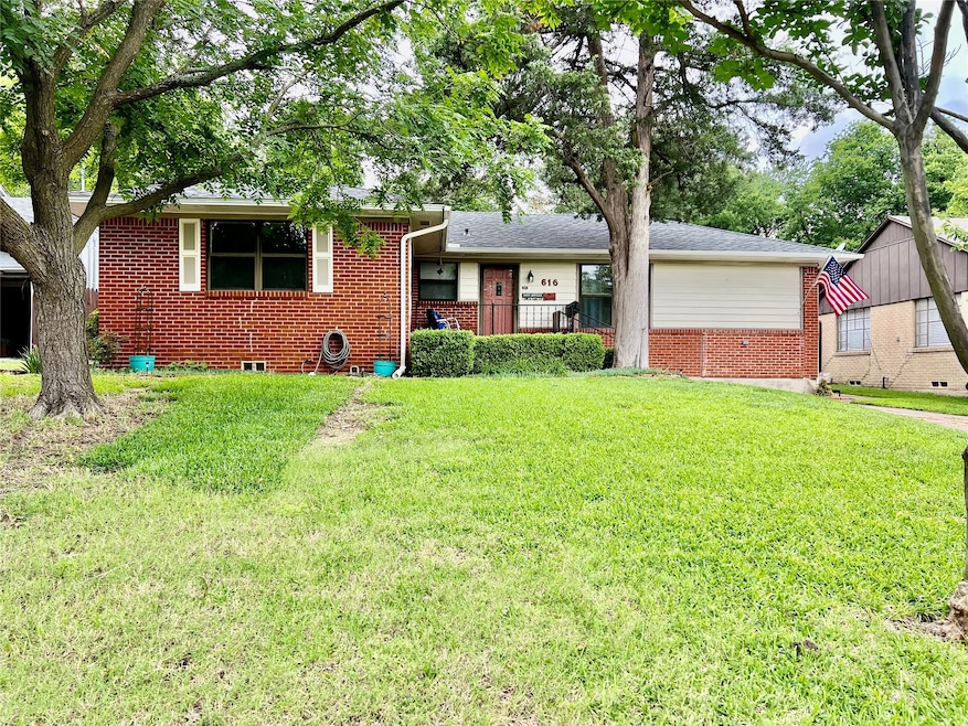 For Sale $259,900 • Co-Listing Agent