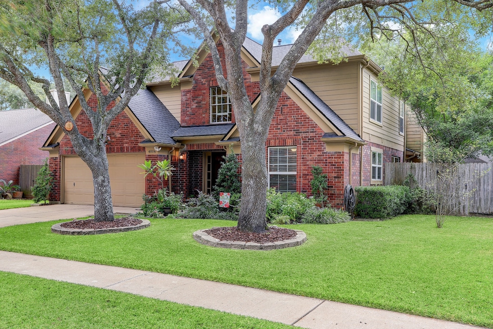 4004 Beechwood Dr, Pearland, TX 77584 - photo 1