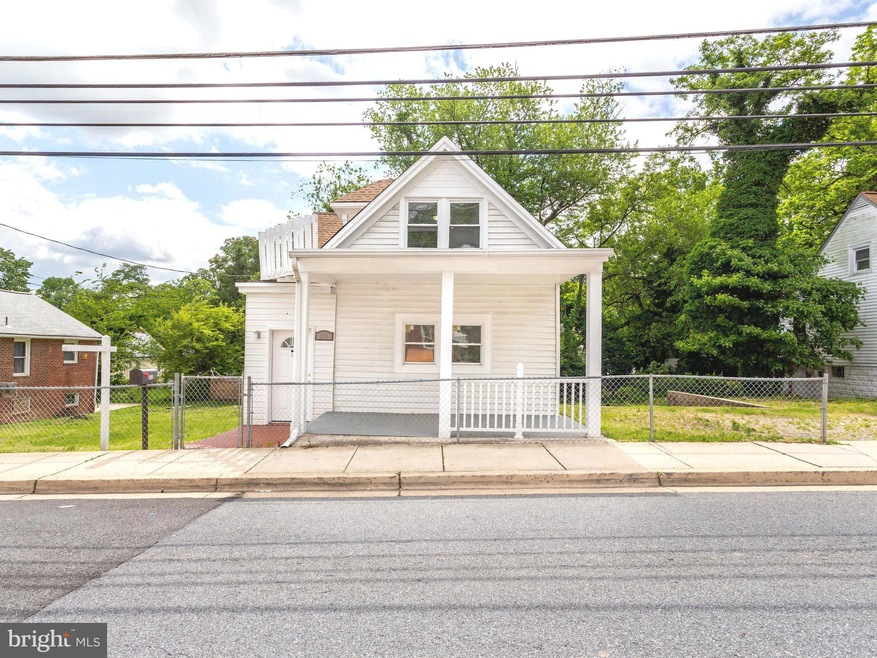 918 Larchmont Ave, Capitol Heights, MD 20743 - photo 1