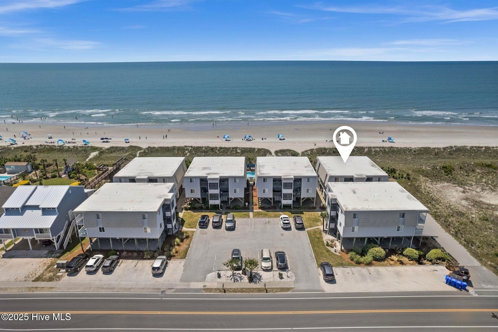 3 Bed Ocean Front