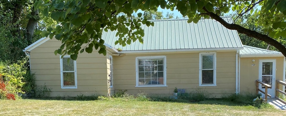 709 S Main St, Osceola, IA 50213 - photo 1