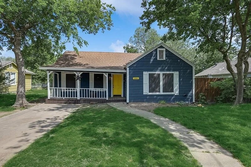 For Rent $1,475/month • Co-Listing Agent