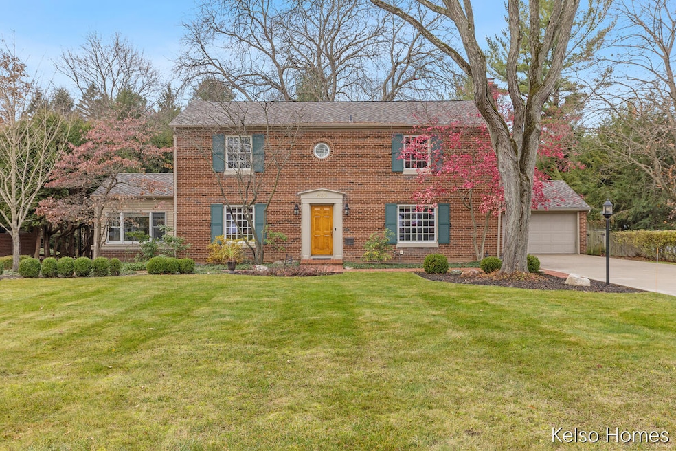 For Sale $550,000 • Co-Listing Agent