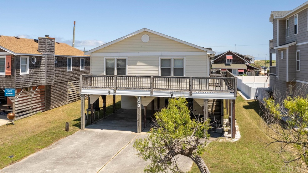 305 N Memorial Blvd, Kill Devil Hills, NC 27948 - photo 1