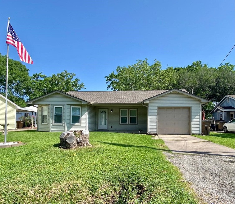 Sold • Co-Listing Agent