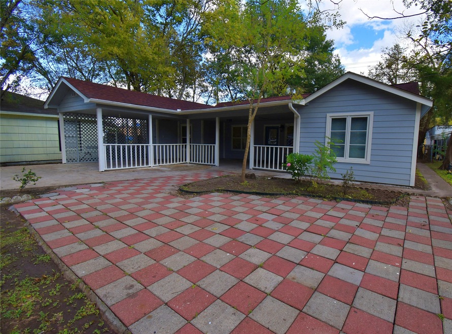 1115 Georgina St, Rosenberg, TX 77471 - photo 1