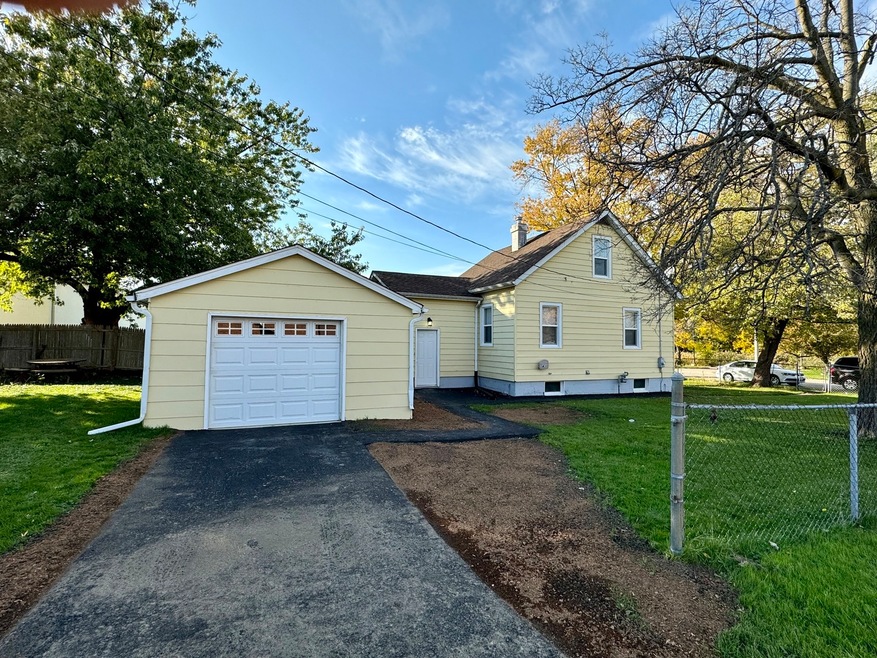 12761 W Harrison Ave, Waukegan, IL 60085 - photo 1