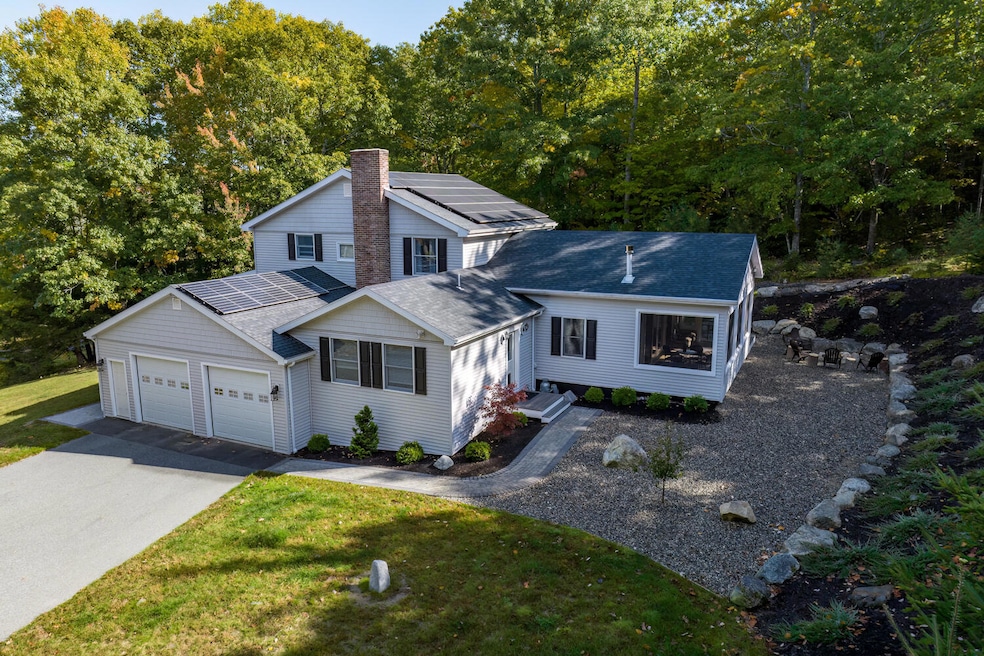 38 - 222 Crooked Road - DTP