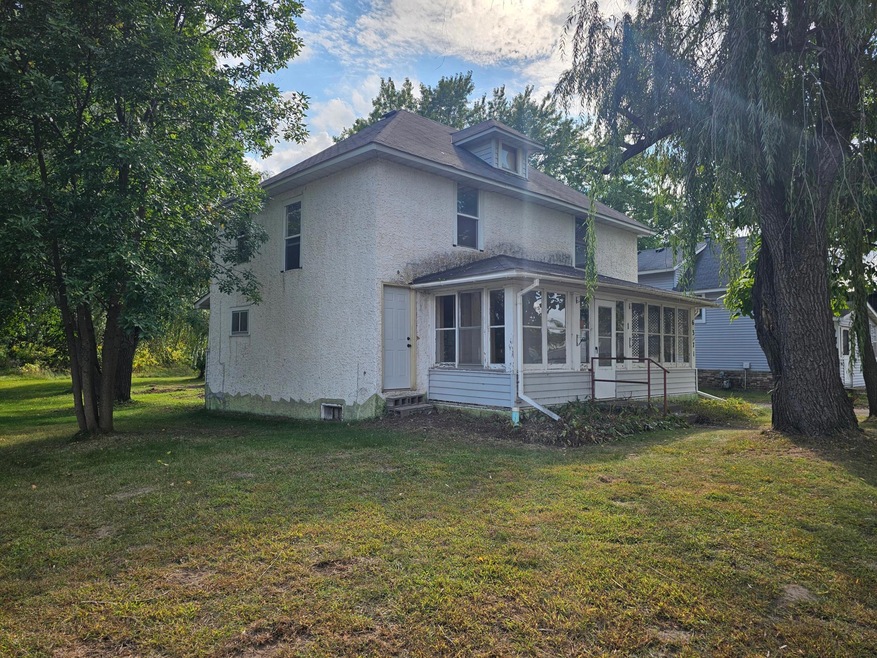 6371 Cedar St, North Branch, MN 55056 - photo 1