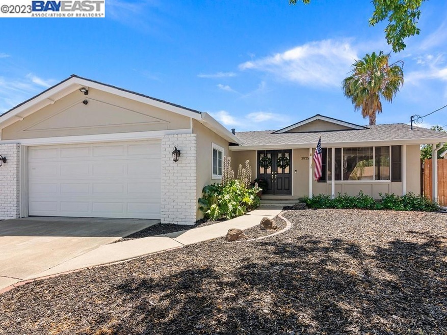 3825 Harbor St, Pittsburg, CA 94565