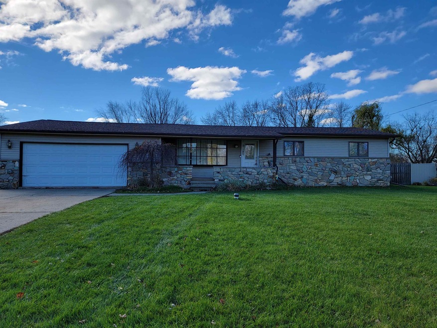 4213 Pheasant Dr, Flint, MI 48506 - photo 1