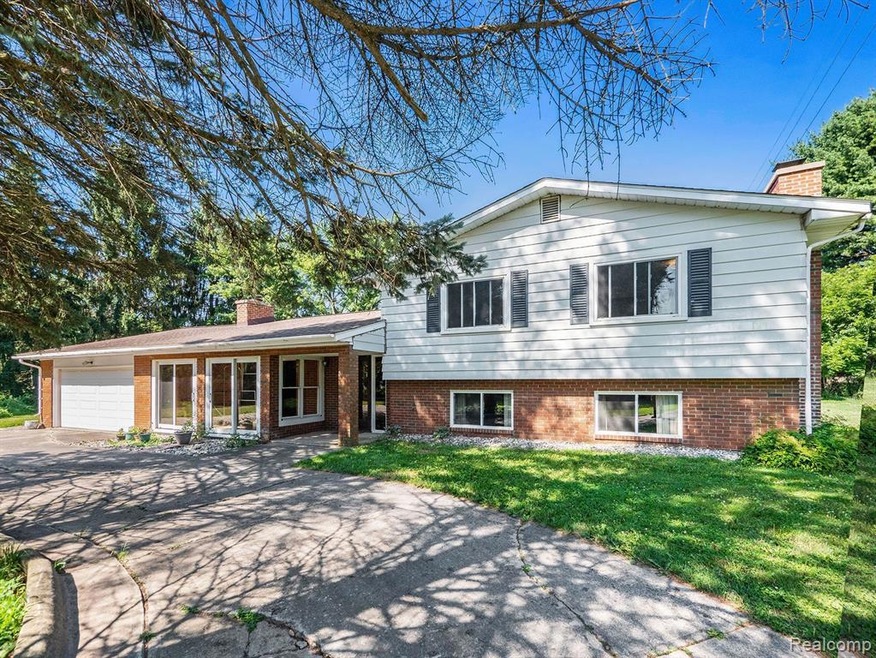 2375 N Steinbach Rd, Dexter, MI 48130 - photo 1