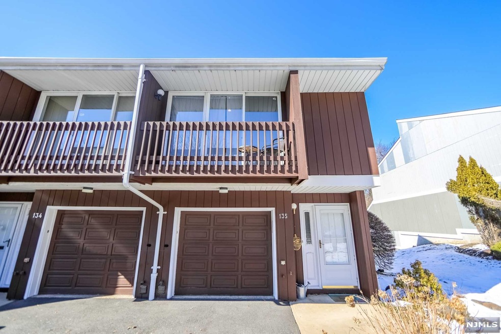 Sold $345,000 • Co-Listing Agent