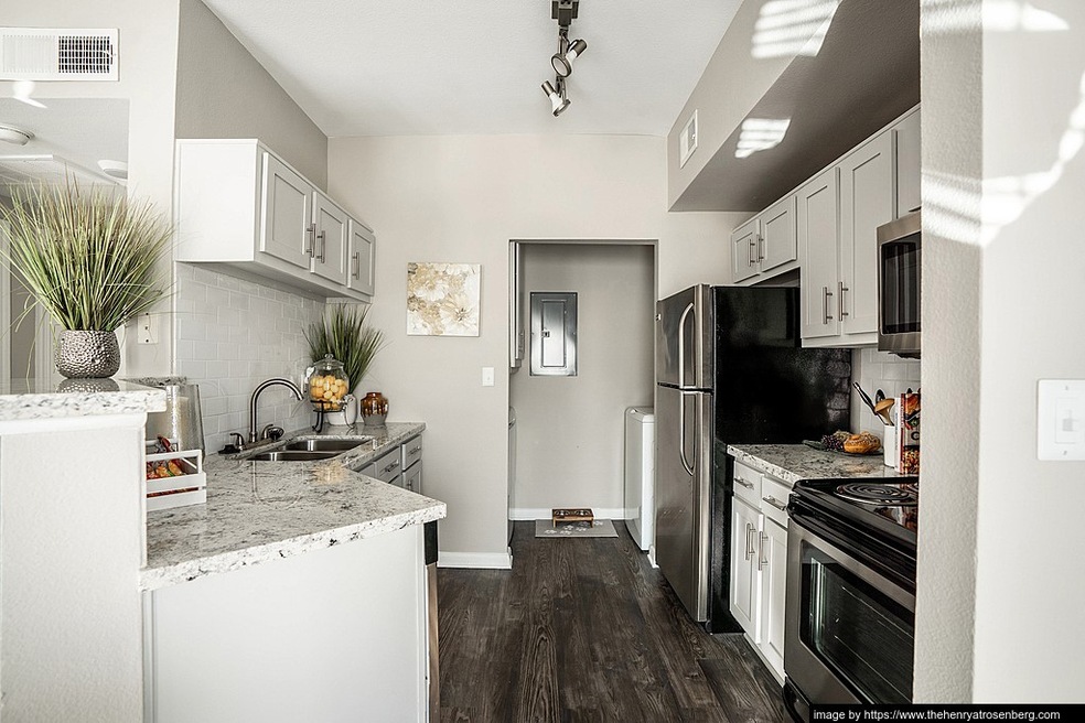 PHOTOS MAY BE OF SIMILAR UNIT AND OR LAYOUT