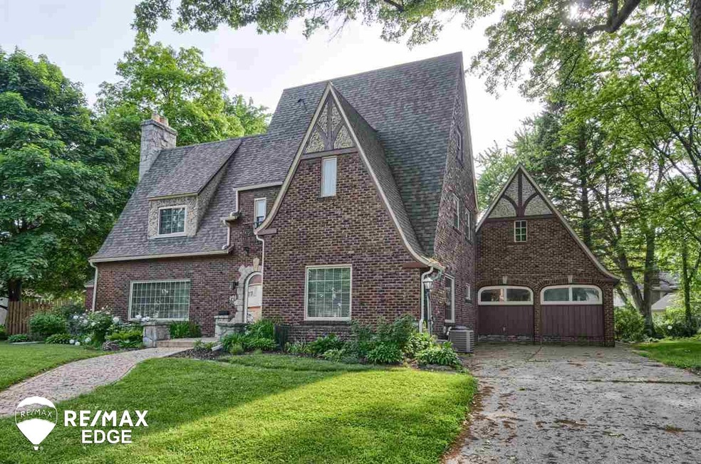 926 E Fork Dr, Flint, MI 48503 - photo 1