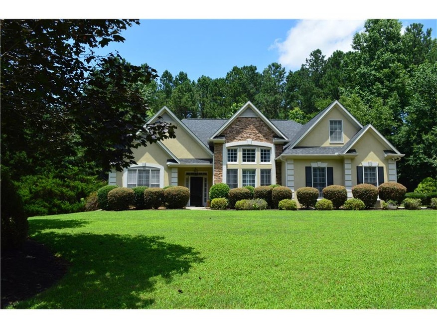Pristine Ranch home in the quaint neighborhood Dev