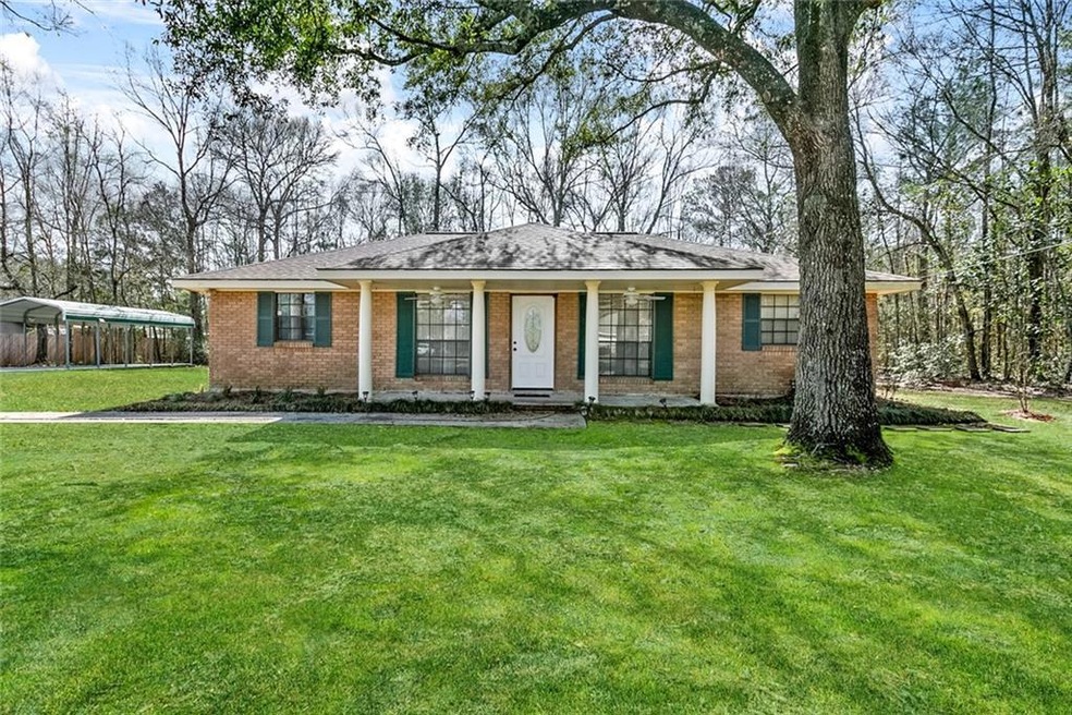 39414 Oak St, Pearl River, LA 70452 - photo 1