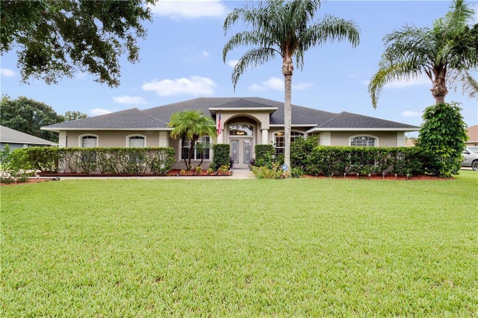 Front view of home
