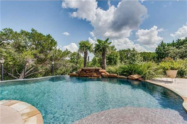 Private Oasis in Rough Hollow.
