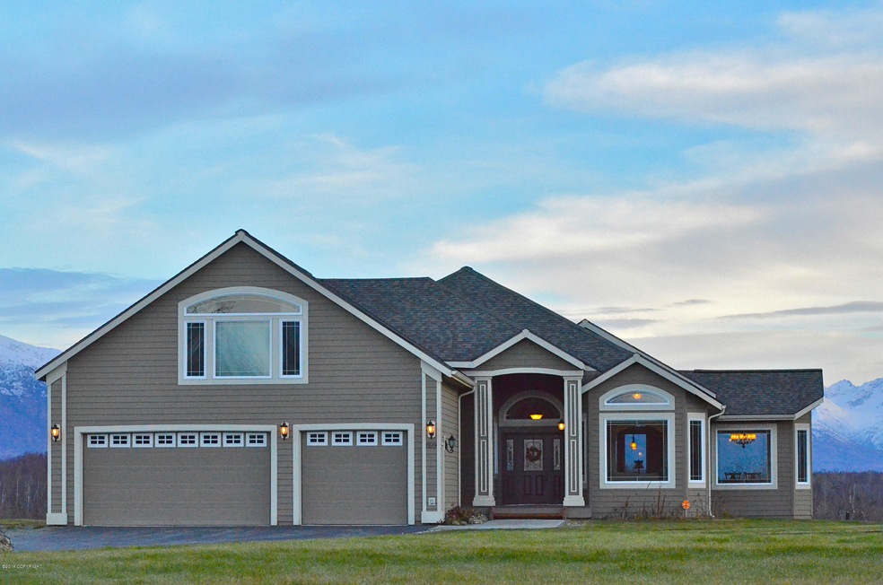Exterior Summer