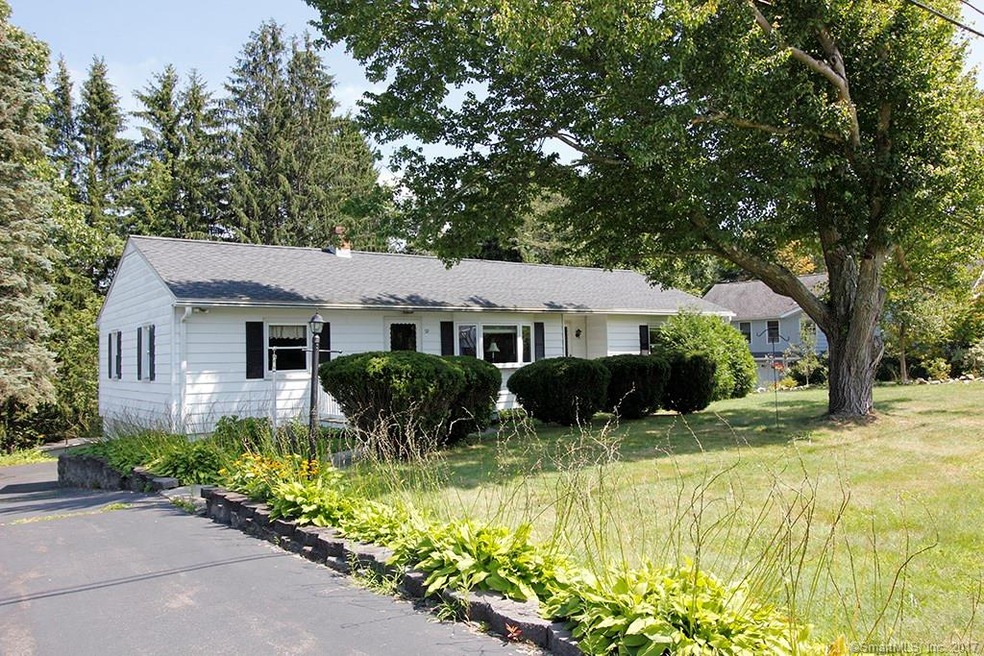 92 Joy Rd, Middlebury, CT 06762 - photo 1