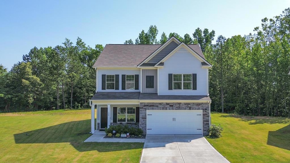 135 Collington Cir, Dalton, GA 30721 - photo 1