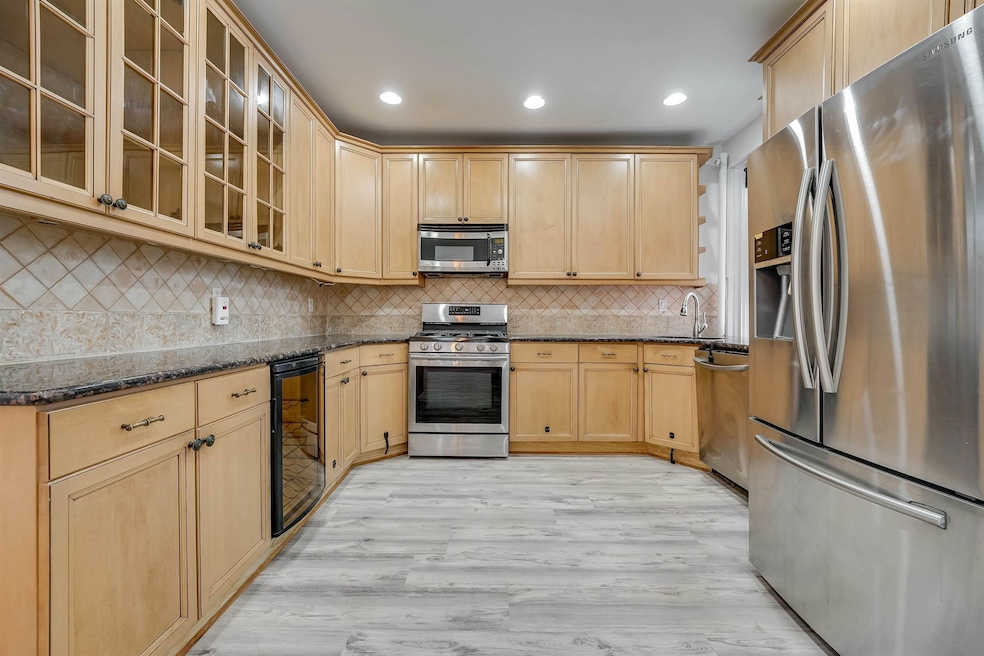 103 Westover Place unit 7&8, West New York, NJ 07093 - photo 1