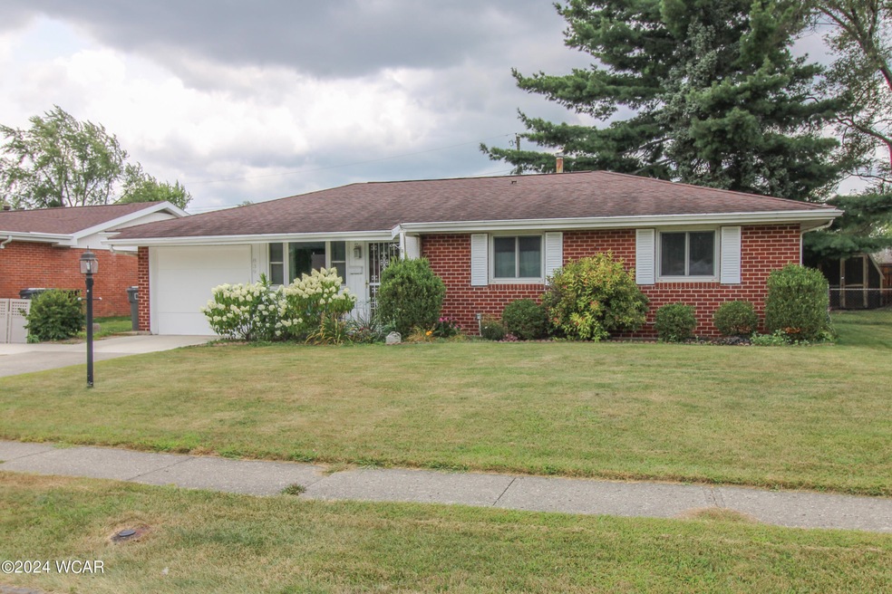 839 Mackenzie Dr