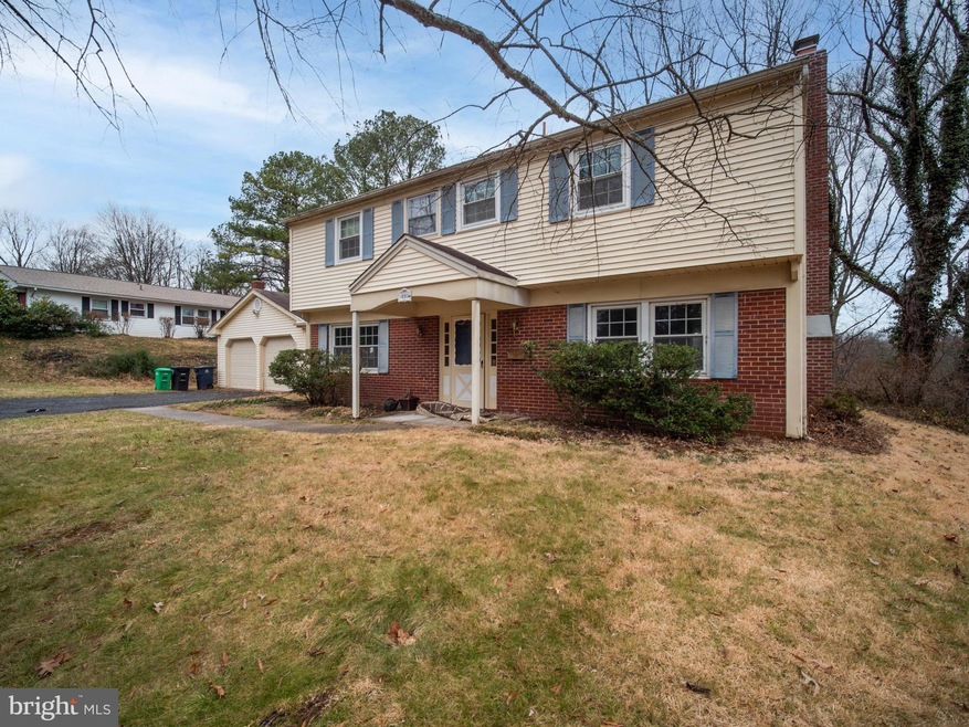 8904 Royal Ridge Ln, Laurel, MD 20708 - photo 1