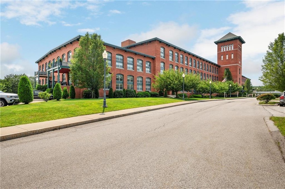 High Rocks Condominiums unit 324, North Smithfield, RI 02896 - photo 1