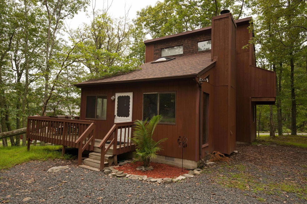 2204 Exeter Ct, Lehman Township, PA 18324 MLS PM61056