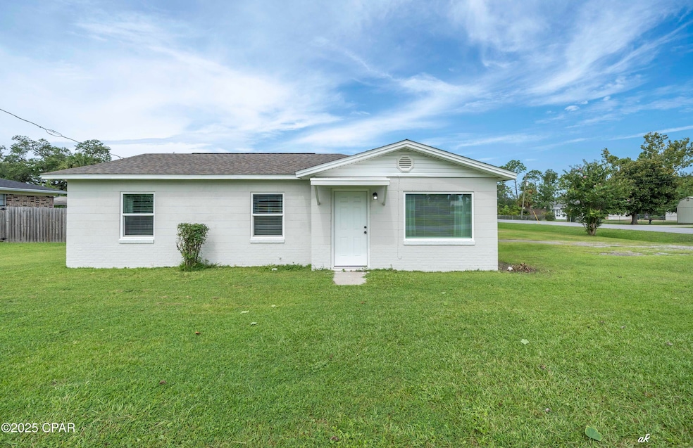 Under Contract $199,000 • Co-Listing Agent