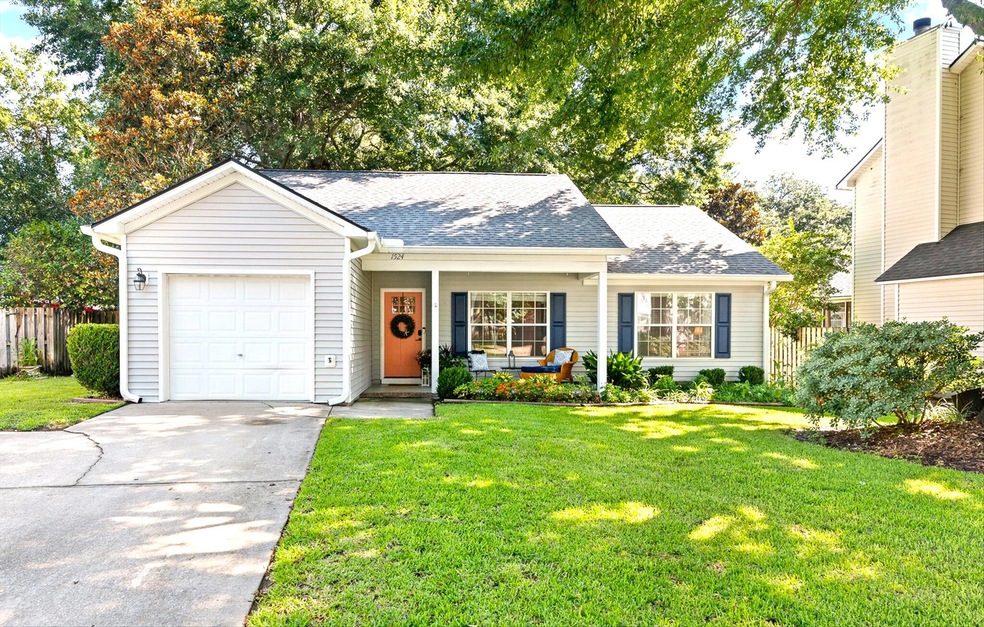 1524 Clark Sound Circle