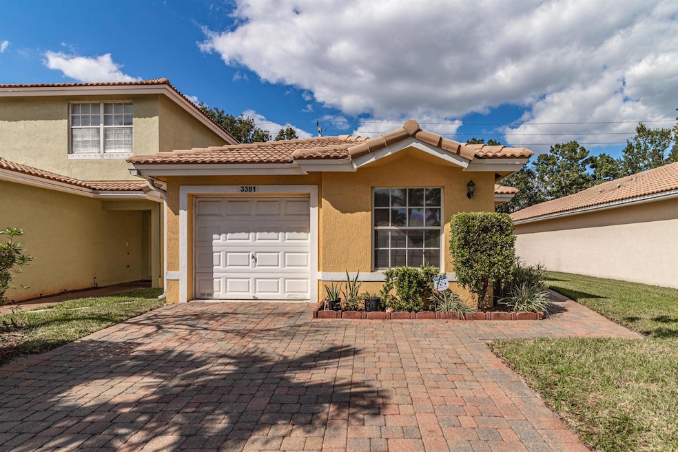 3381 Commodore Ct, West Palm Beach, FL 33411 - photo 1
