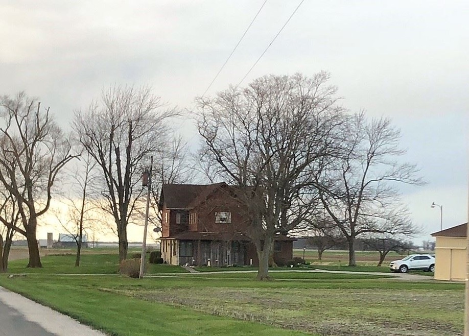 7673 E 500 S, Bluffton, IN 46714 - photo 1