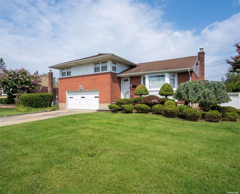 Sold $835,000 • Co-Listing Agent